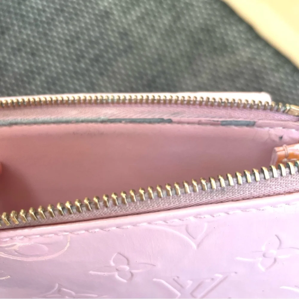 Louis Vuitton Authentic Custom Pink Mott Shoulder Bag - Picture 12 of 14